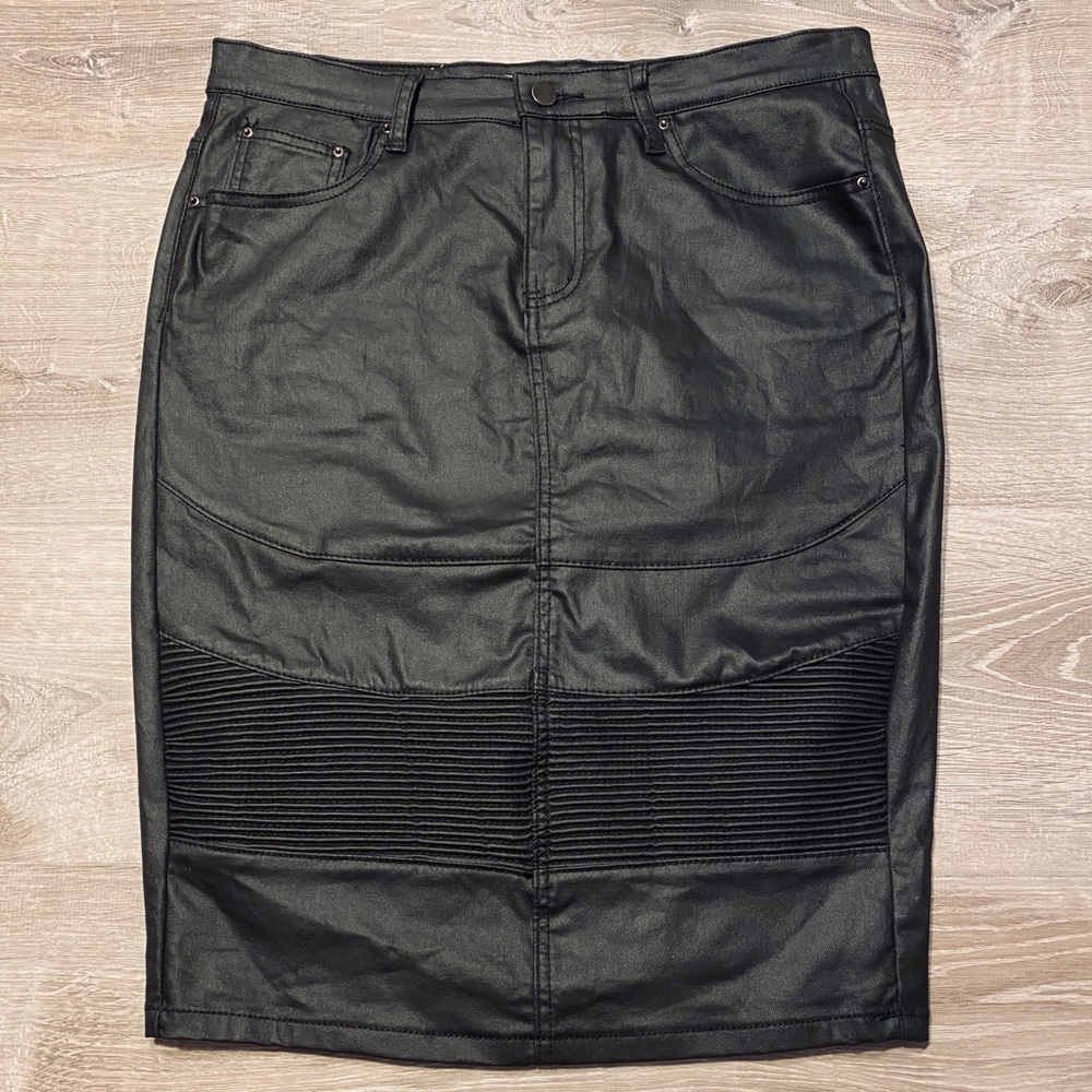 Skirted Fancy Black Waxed denim Moto skirt 🖤